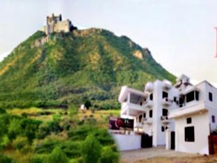Hotel Devi Palace Udaipur Ngoại thất bức ảnh
