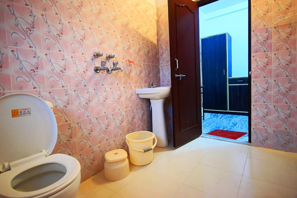 Hotel Devi Palace Udaipur Ngoại thất bức ảnh
